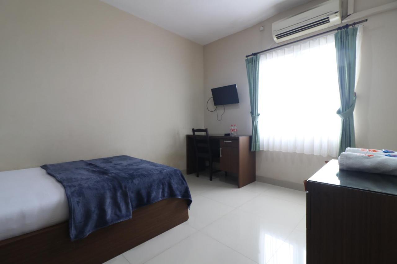 Bedur Homestay Syariah Bekasi Extérieur photo